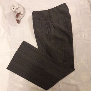 Roz & Ali, gray plaid dress pants.
